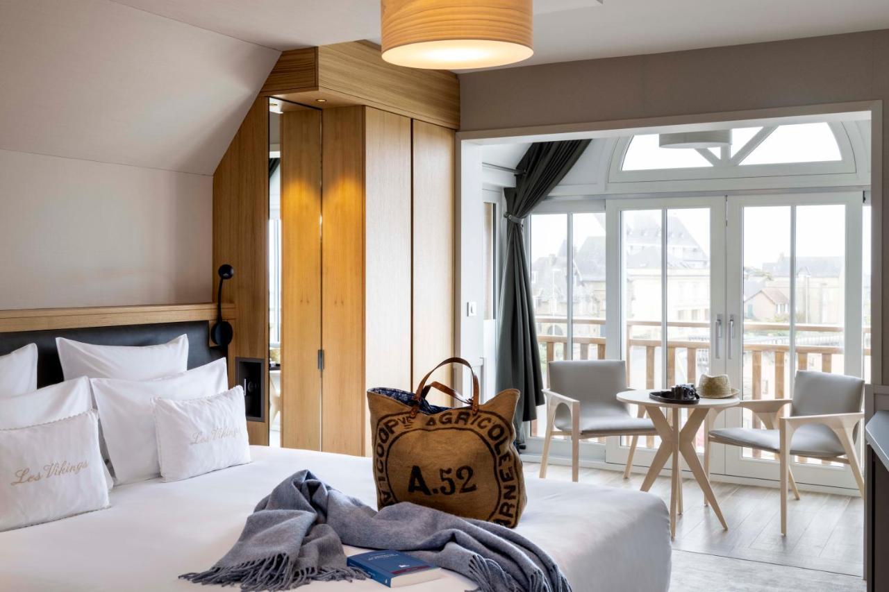 Hotel Les Vikings เลอครัวซิก ภายนอก รูปภาพ