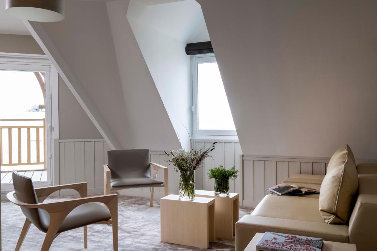Hotel Les Vikings เลอครัวซิก ภายนอก รูปภาพ