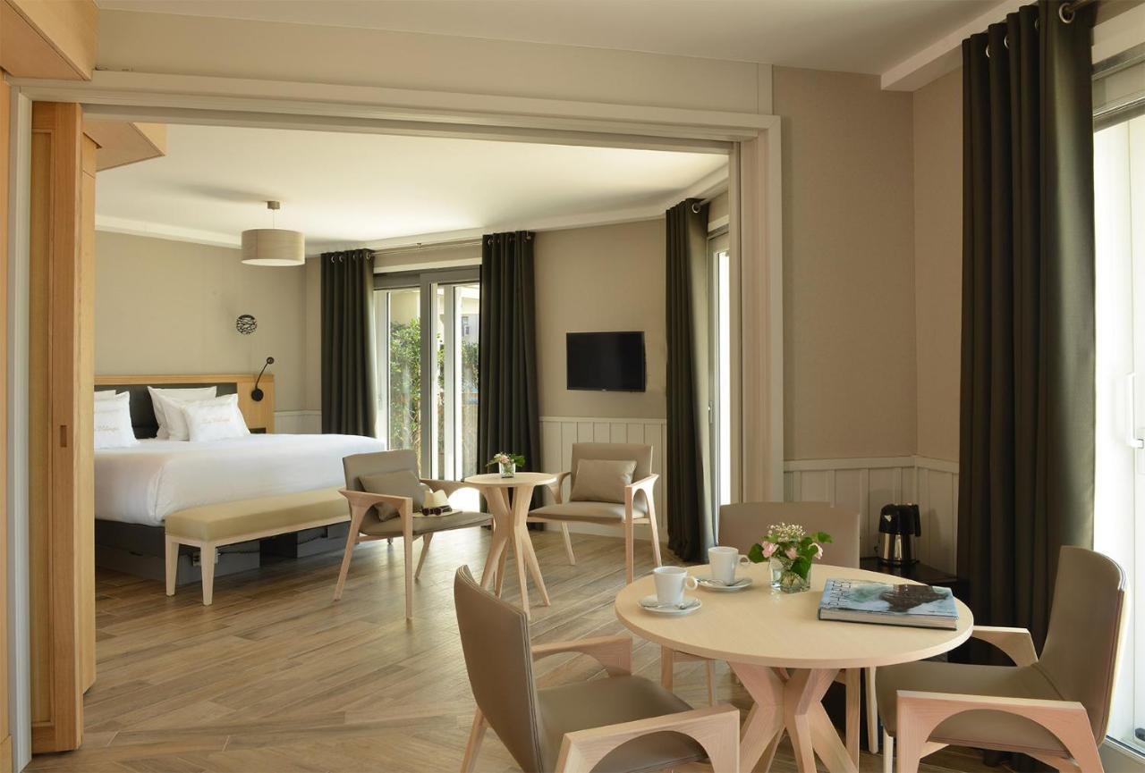 Hotel Les Vikings เลอครัวซิก ภายนอก รูปภาพ