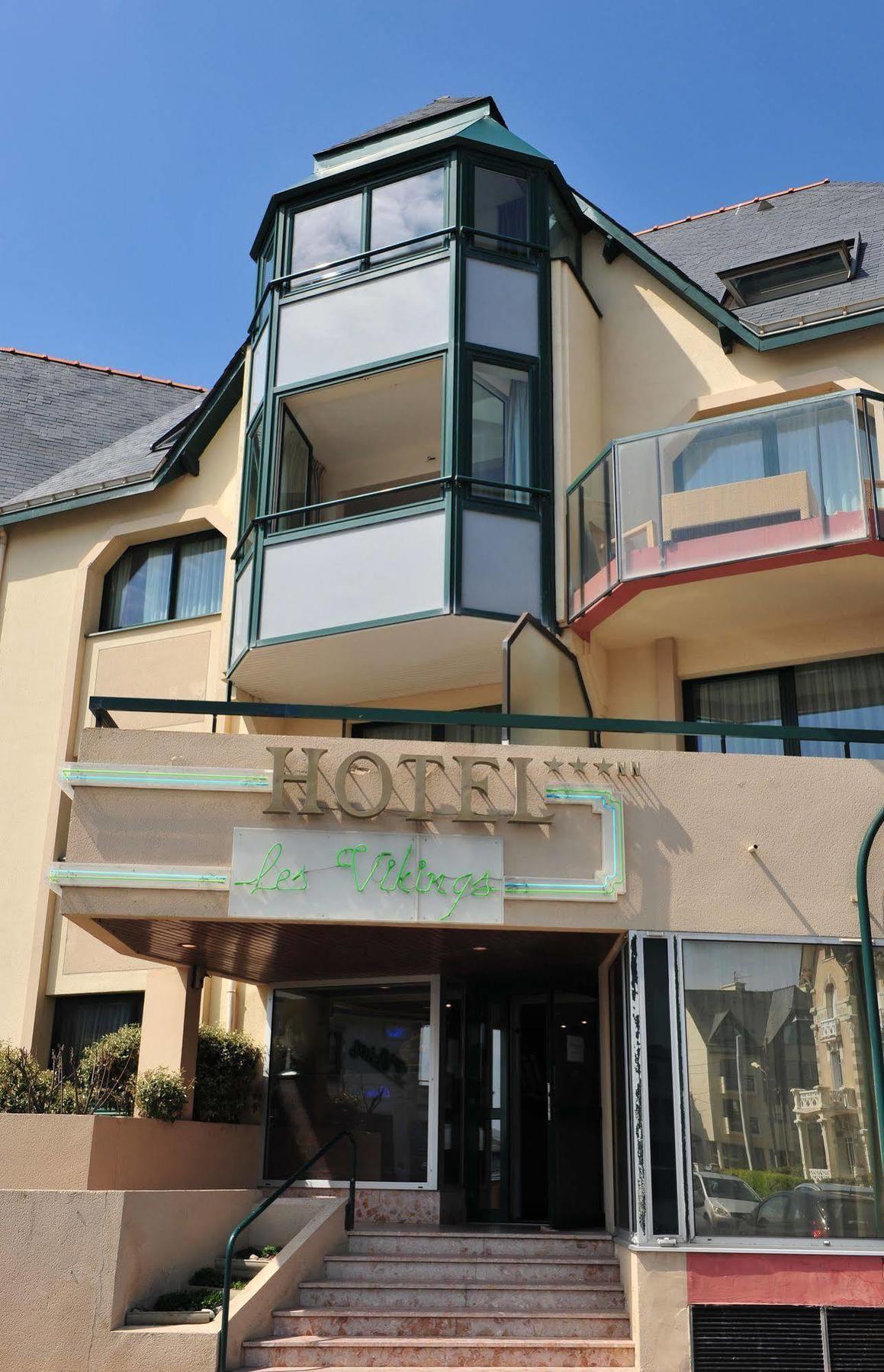 Hotel Les Vikings เลอครัวซิก ภายนอก รูปภาพ